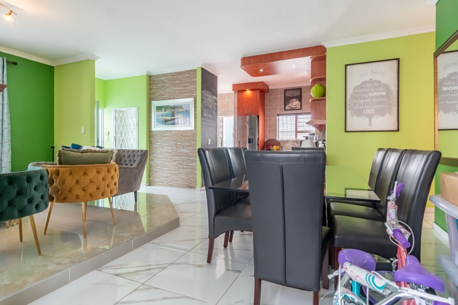 3 Bedroom Property for Sale in Parklands Western Cape